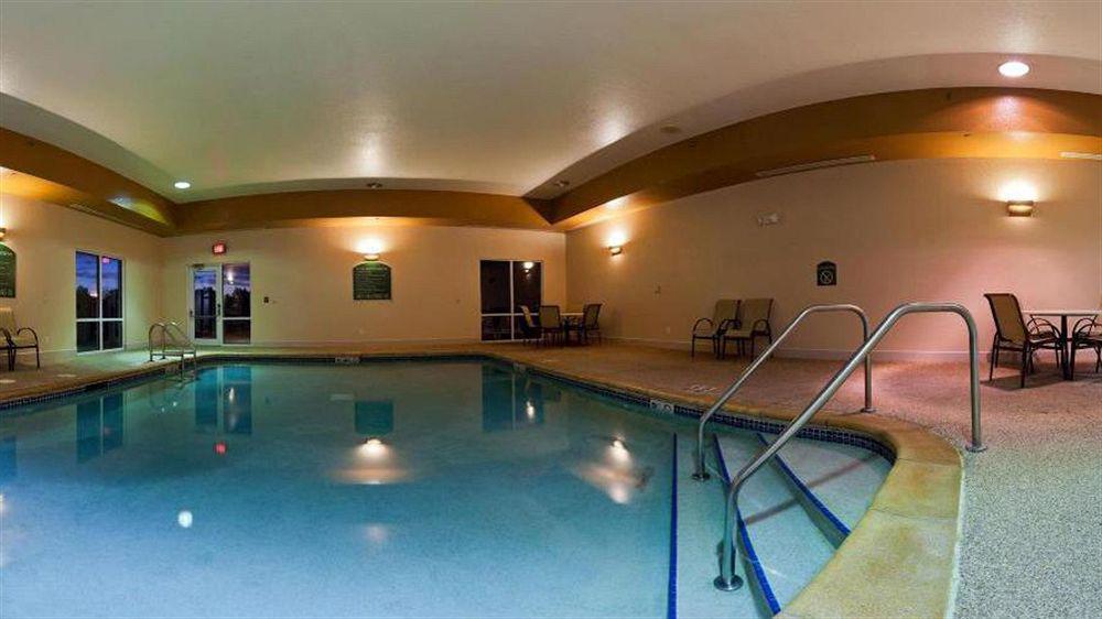 Links Bos Landen Hotel & Spa Of Pella, Trademark By Wyndham 外观 照片