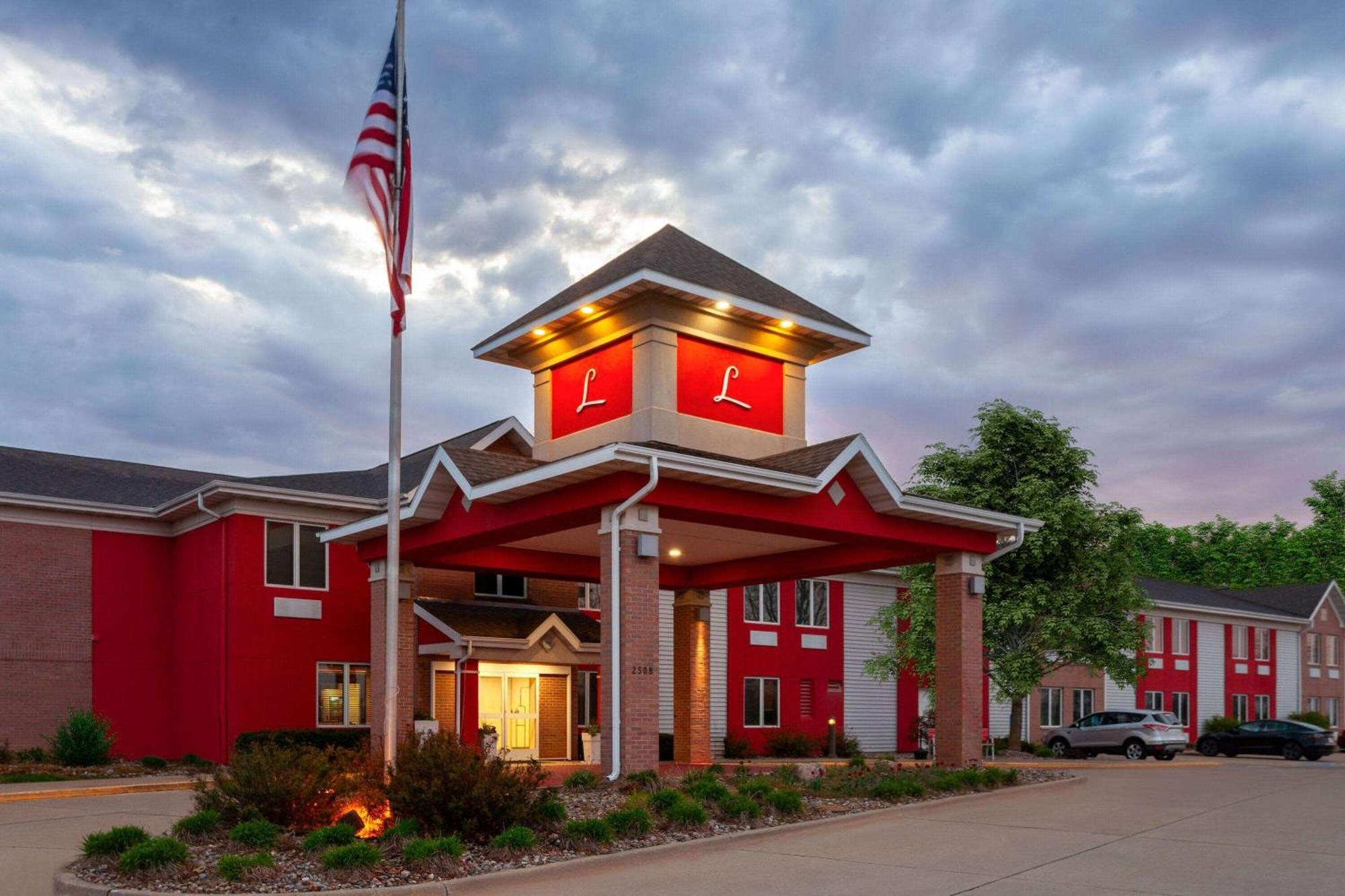 Links Bos Landen Hotel & Spa Of Pella, Trademark By Wyndham 外观 照片