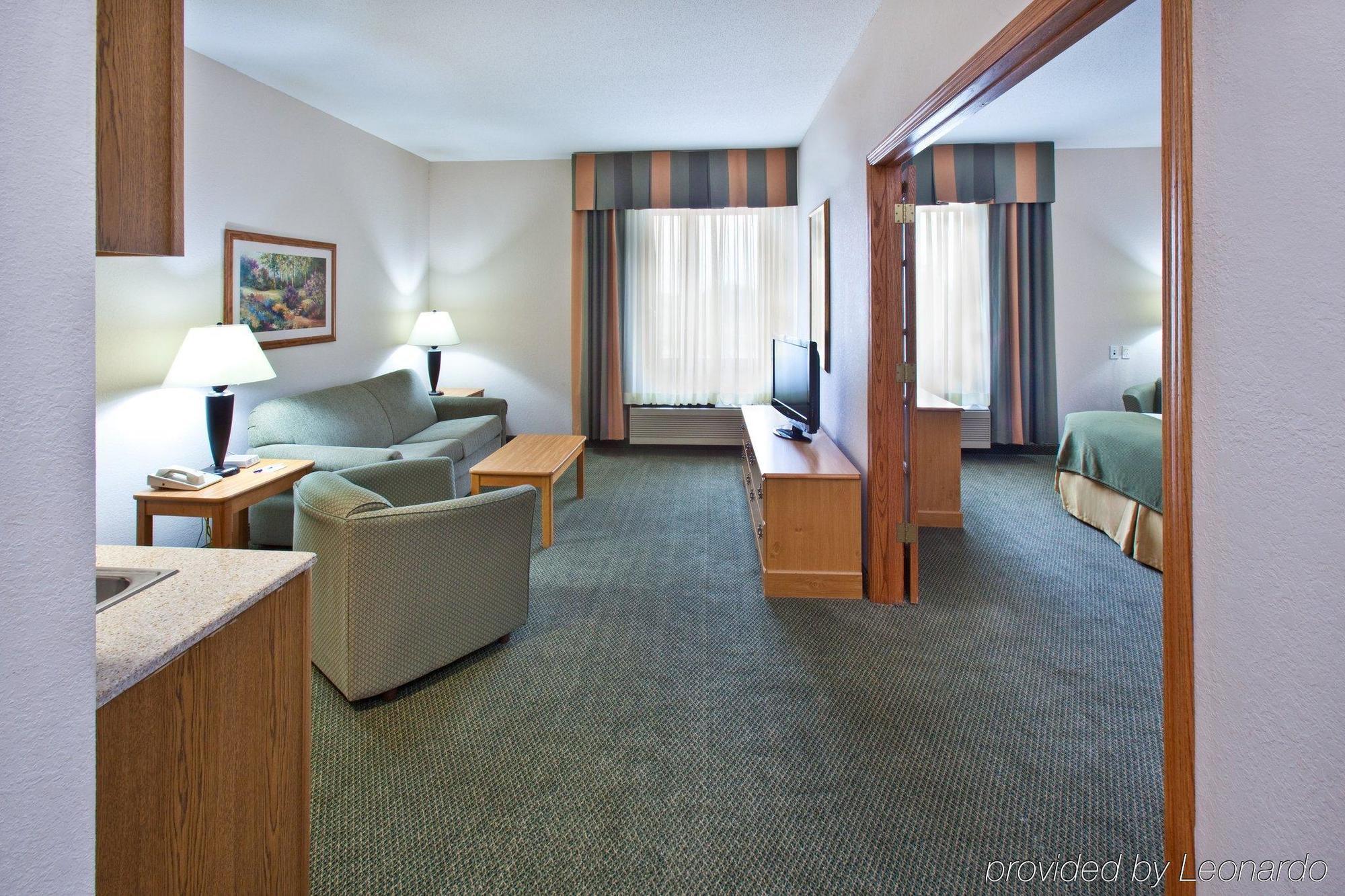 Links Bos Landen Hotel & Spa Of Pella, Trademark By Wyndham 客房 照片