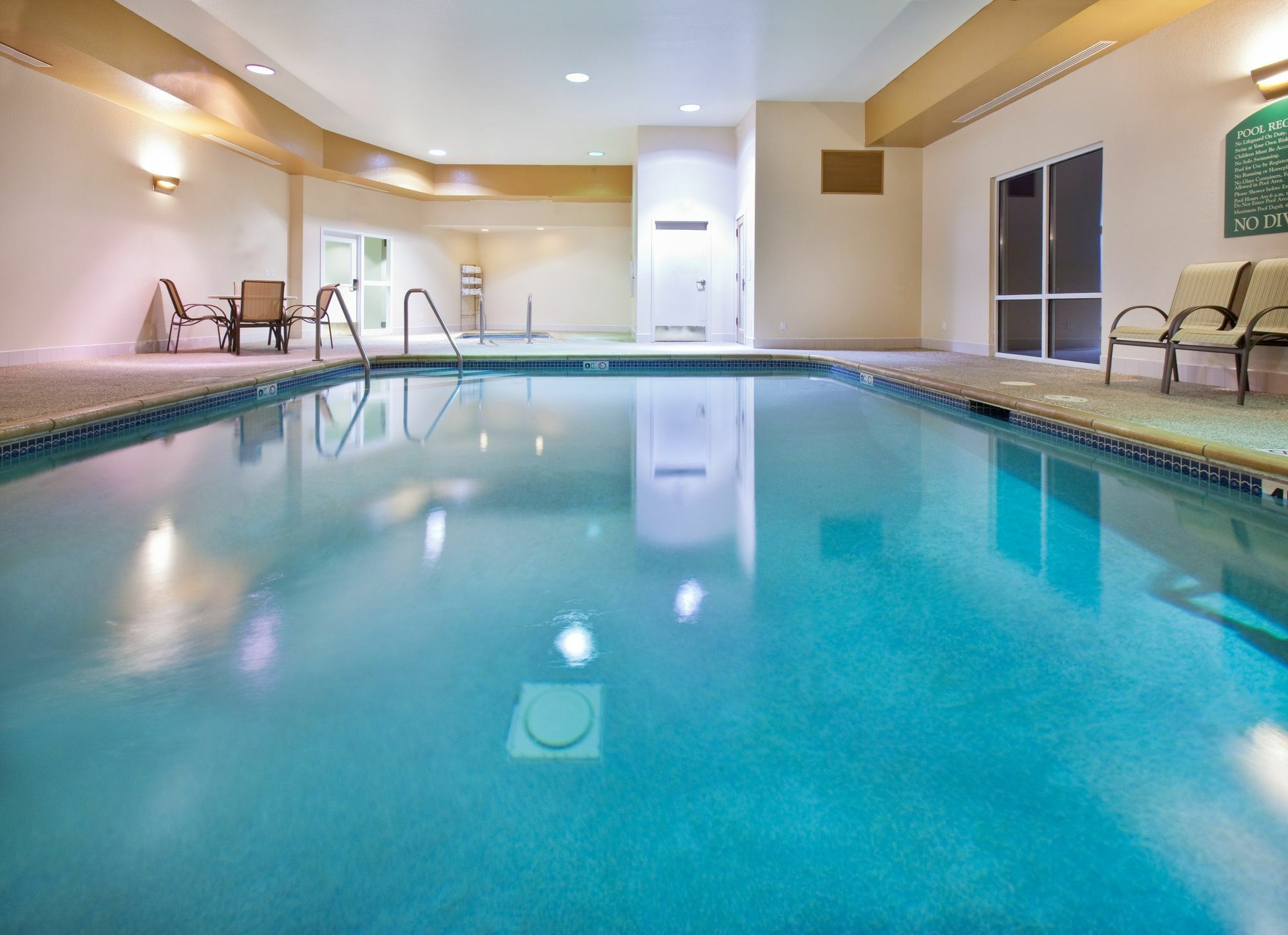 Links Bos Landen Hotel & Spa Of Pella, Trademark By Wyndham 外观 照片